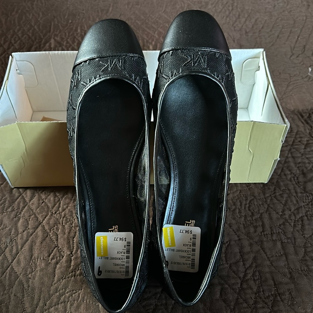Black Michael Kors Lockhartt Ballet shoes